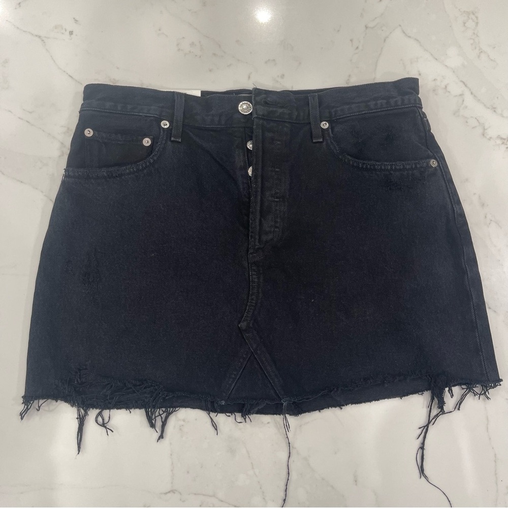 NWT Agolde Quinn Hi Rise black distressed mini skirt - Picture 4 of 14